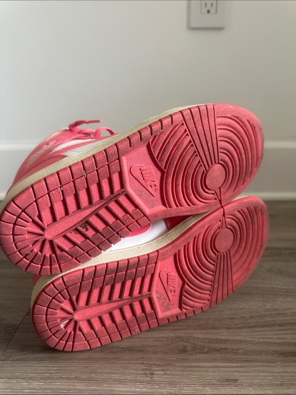 Nike Women's Air Jordan 1 Mid Strawberries and Cream Sneakers - Picture 11 of 12